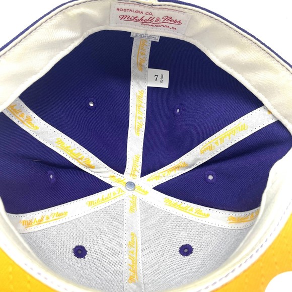 Lakers Mitchell & Ness 100% Wool Fitted Cap Size 7 3/8 Purple / Yellow - Picture 5 of 7